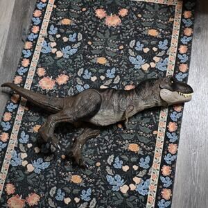 Jurassic World Tyrannosaurus Rex T-Rex Dinosaur Figure Mattel Action Toy Brown